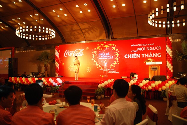Tổ chức sự kiện - Quảng Cáo VSmart - Công Ty TNHH Quảng Cáo Và Truyền Thông Trí Việt